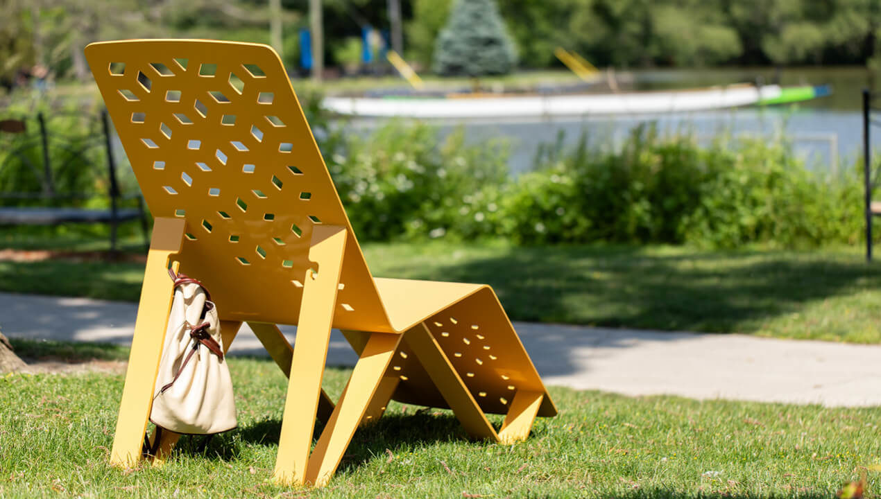 maglin-alum-chaise-lounge-yellow ALUM Collection Chaise Lounge Chair, powdercoated yellow with fusion pattern and bag holder