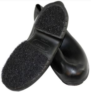 Pair of LG GATOR WATERPROOF OVERSHOES in black with textured soles, displaying the brand name "Tingley" and size marking "10-11" on the bottom.