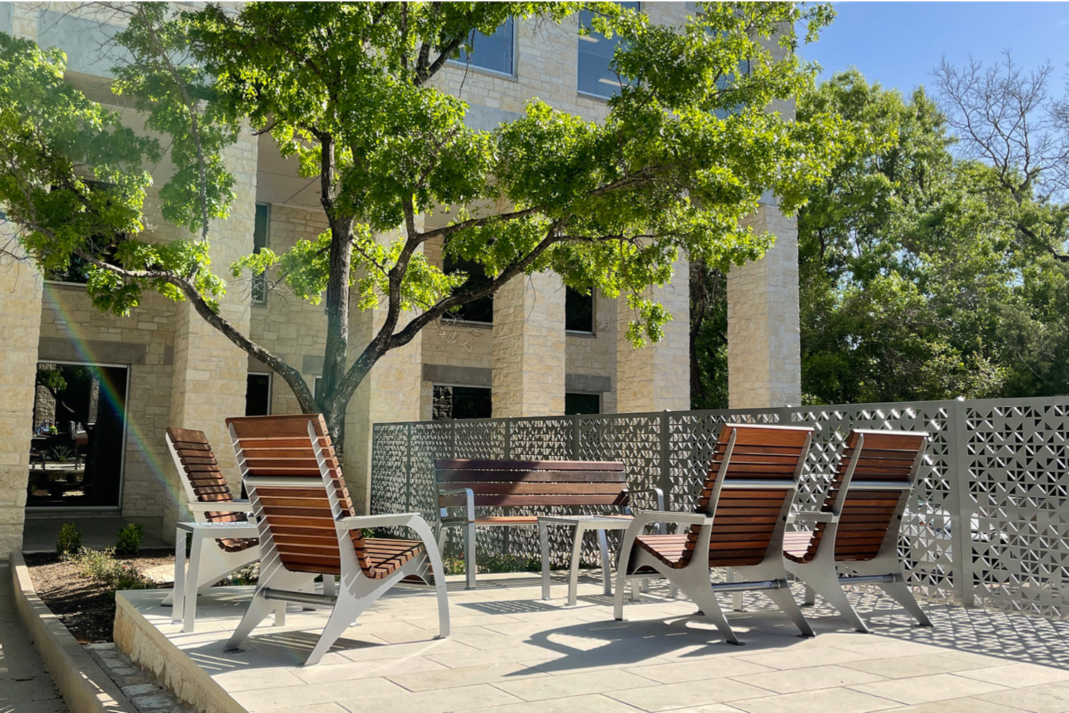 Ipe wood 720 chairs with Iconic bench on patio