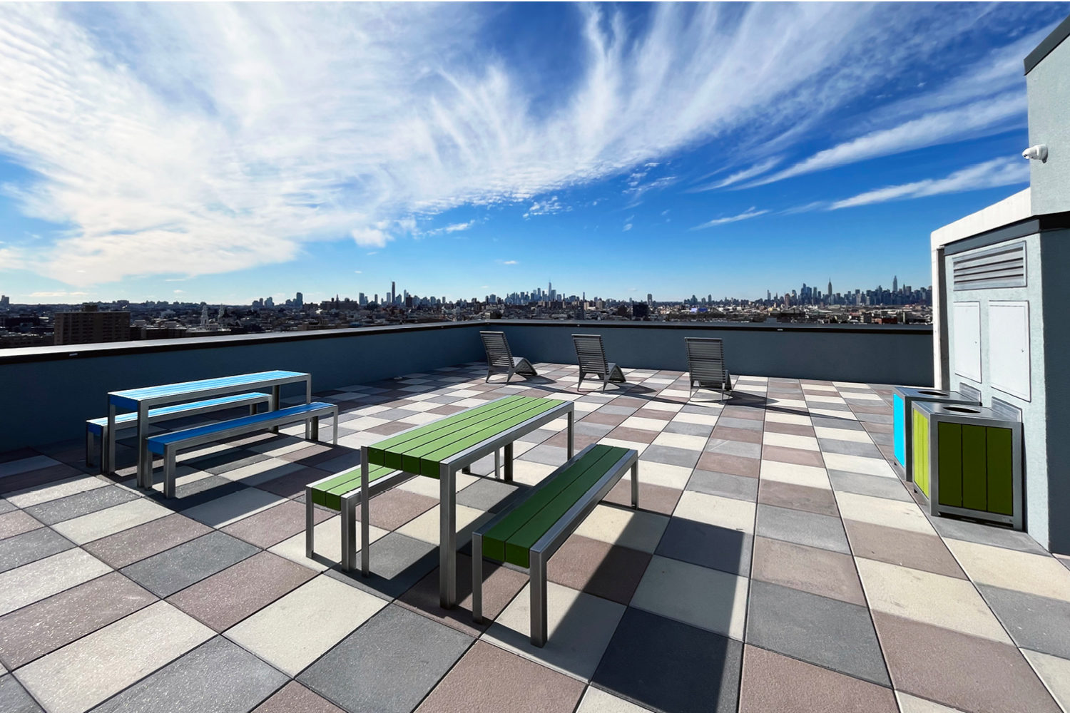 MTB-1050-Table_MBE-1050-Benches_1510-Gates 1050 Tables and Benches in High Density Polyethylene on roof-top patio