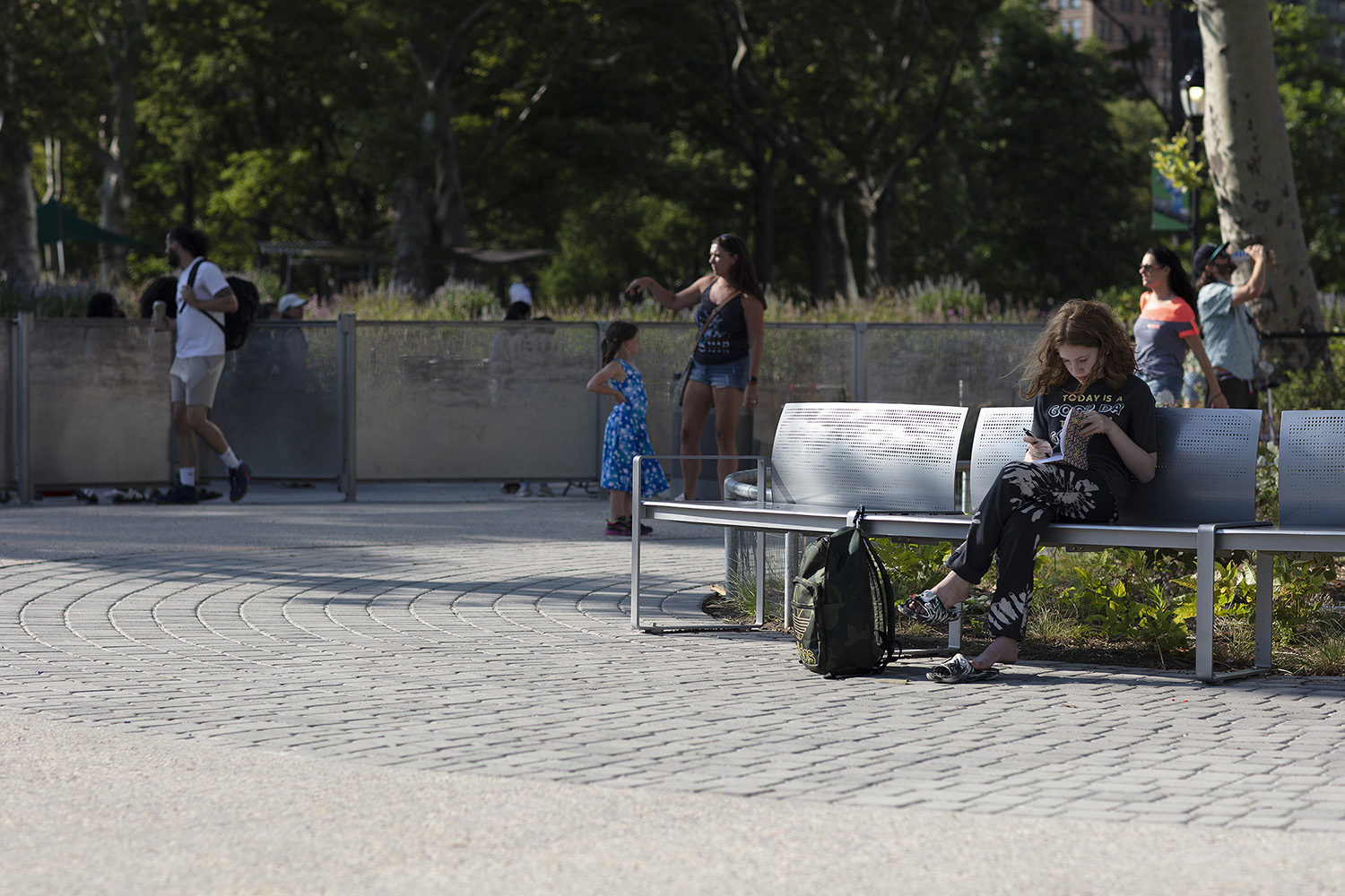 Battery-Playscape_custom-curved-bench_002