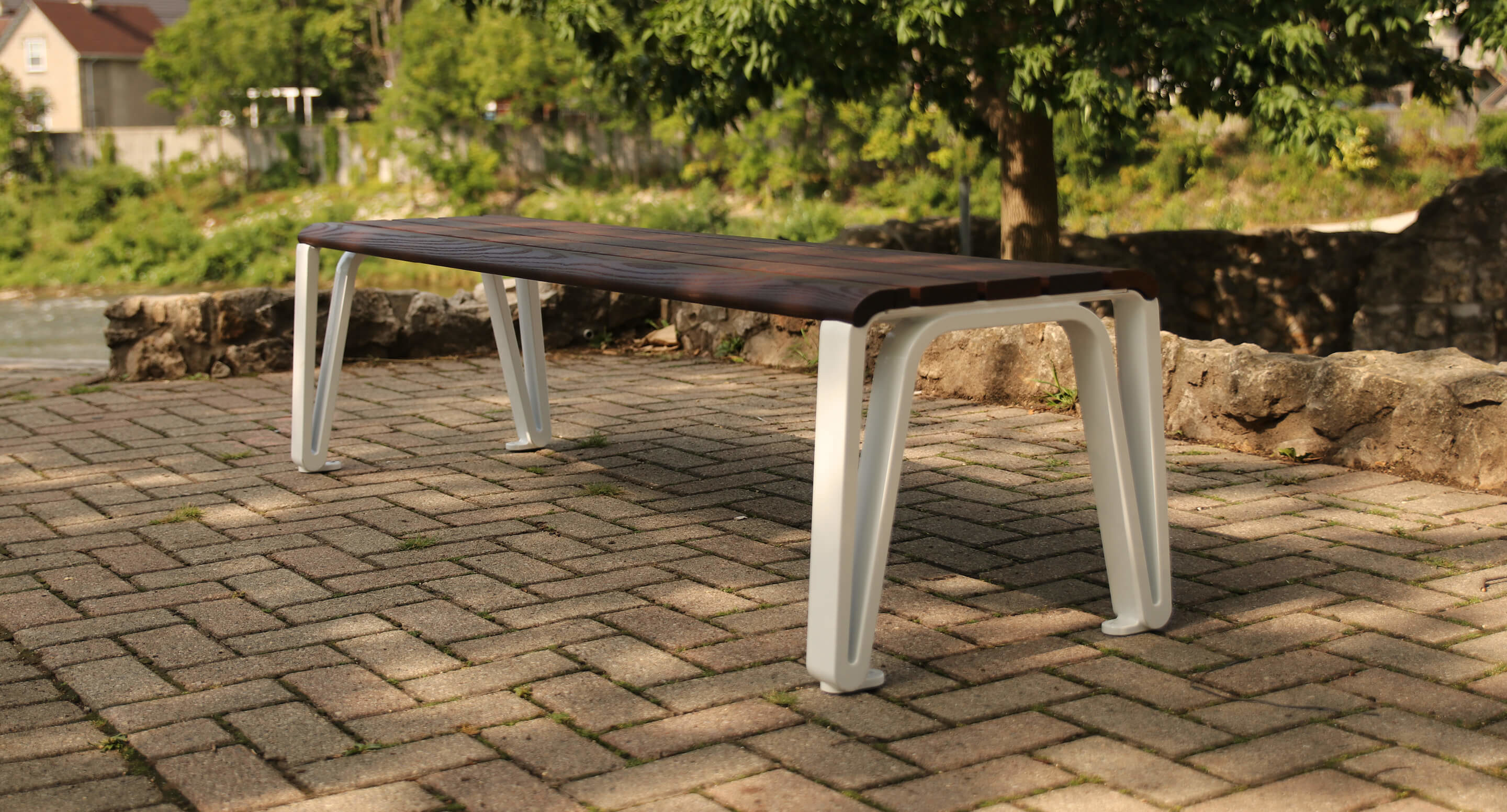 maglin_iconic-backless-bench_1