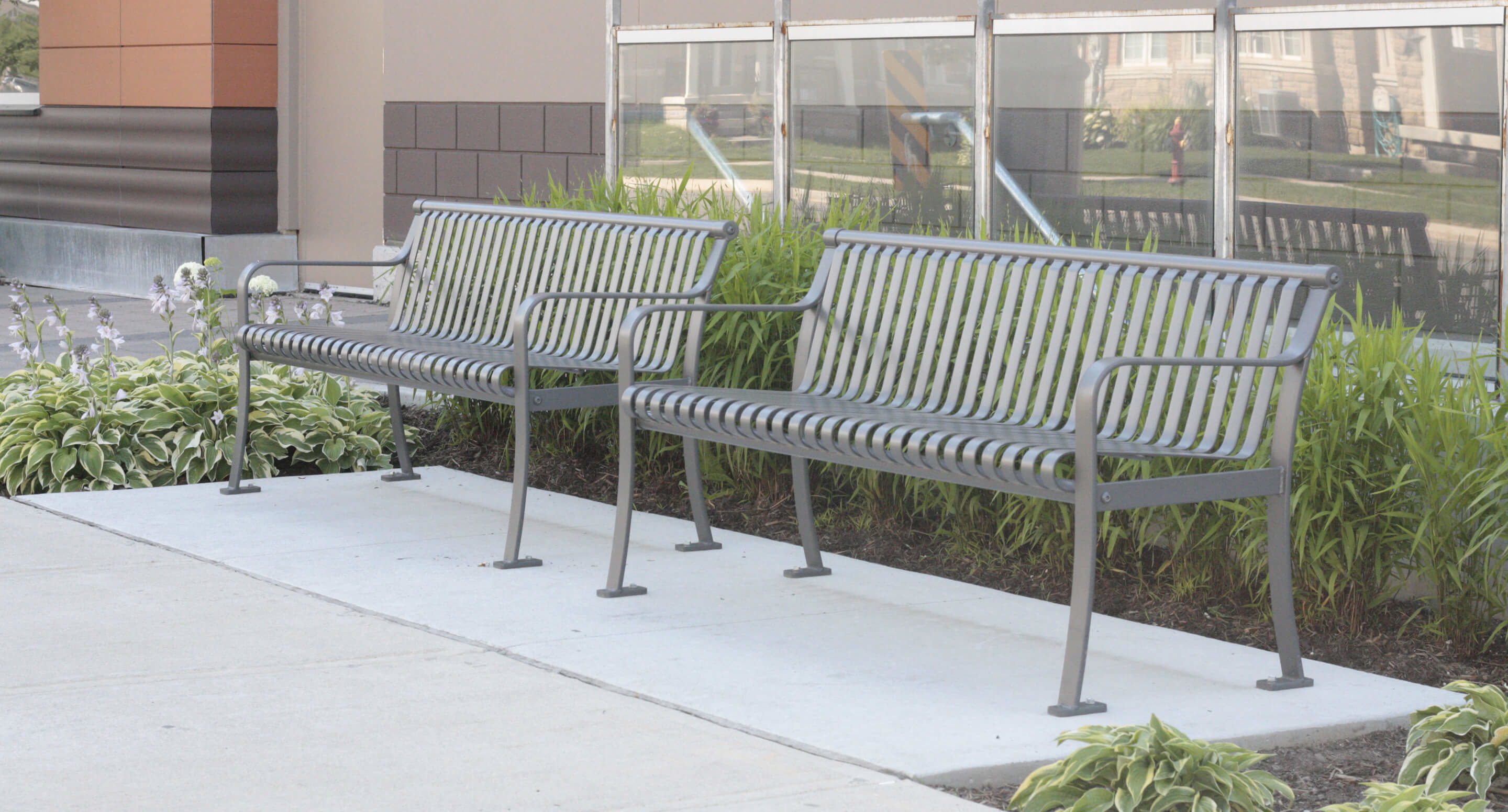 maglin_mbe-0510-backed-benches_2