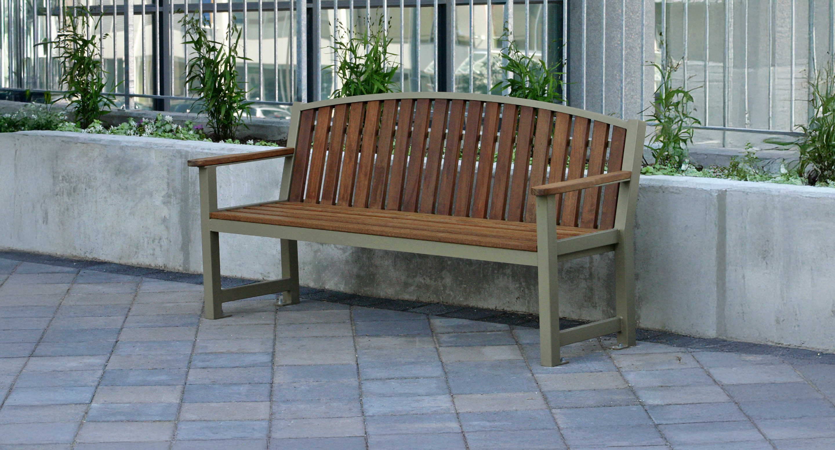 maglin_mbe-0450-backed-benches-2