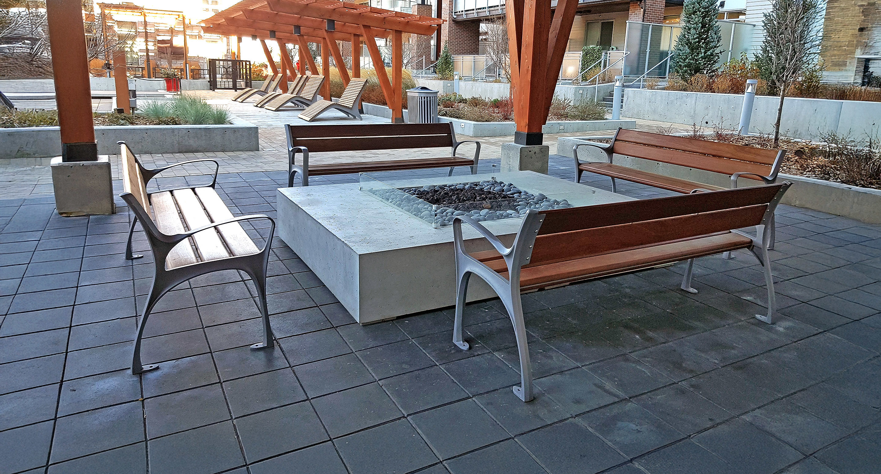 maglin_mbe-0870-backed-benches-1