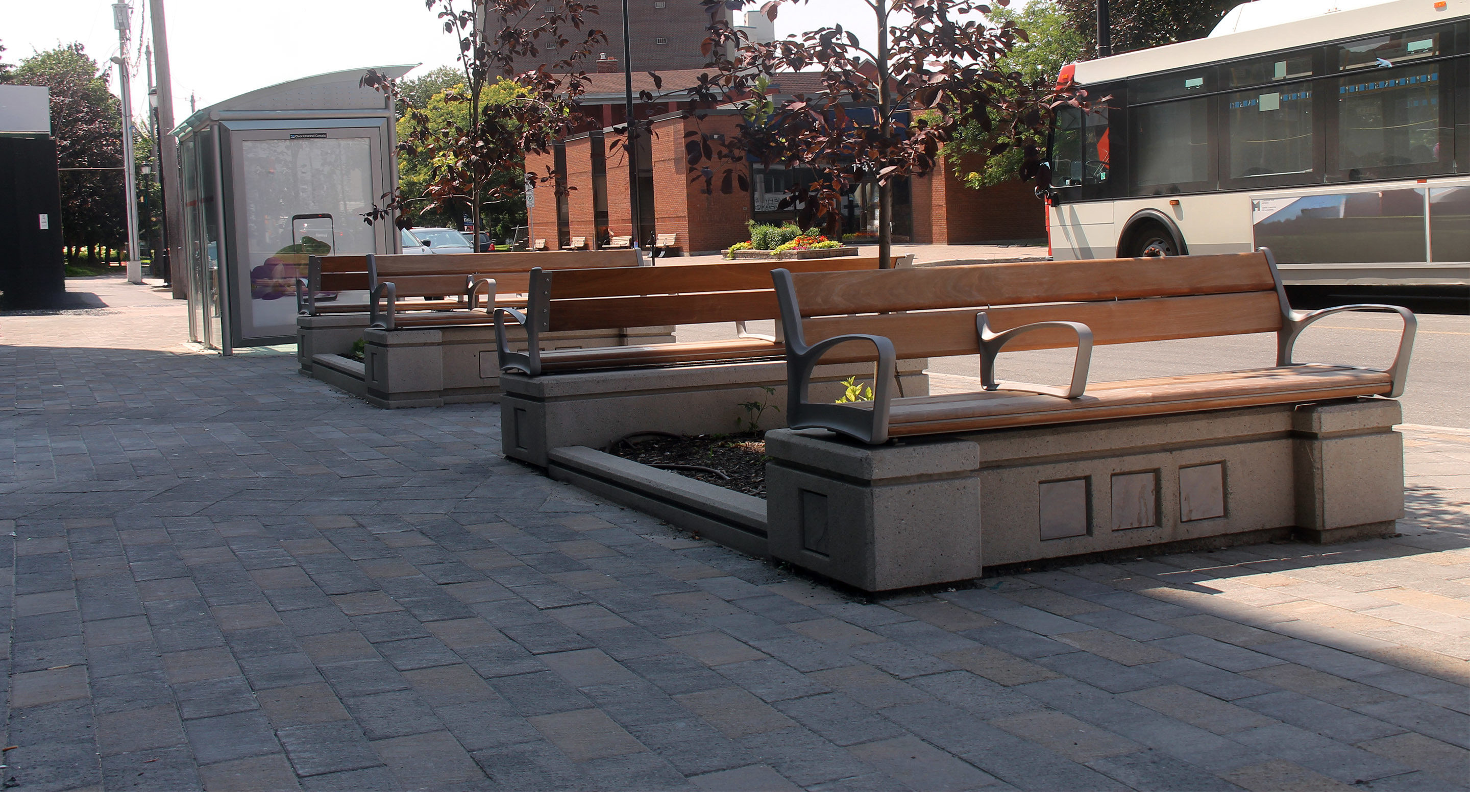 maglin_mbe-0870-backed-benches-4