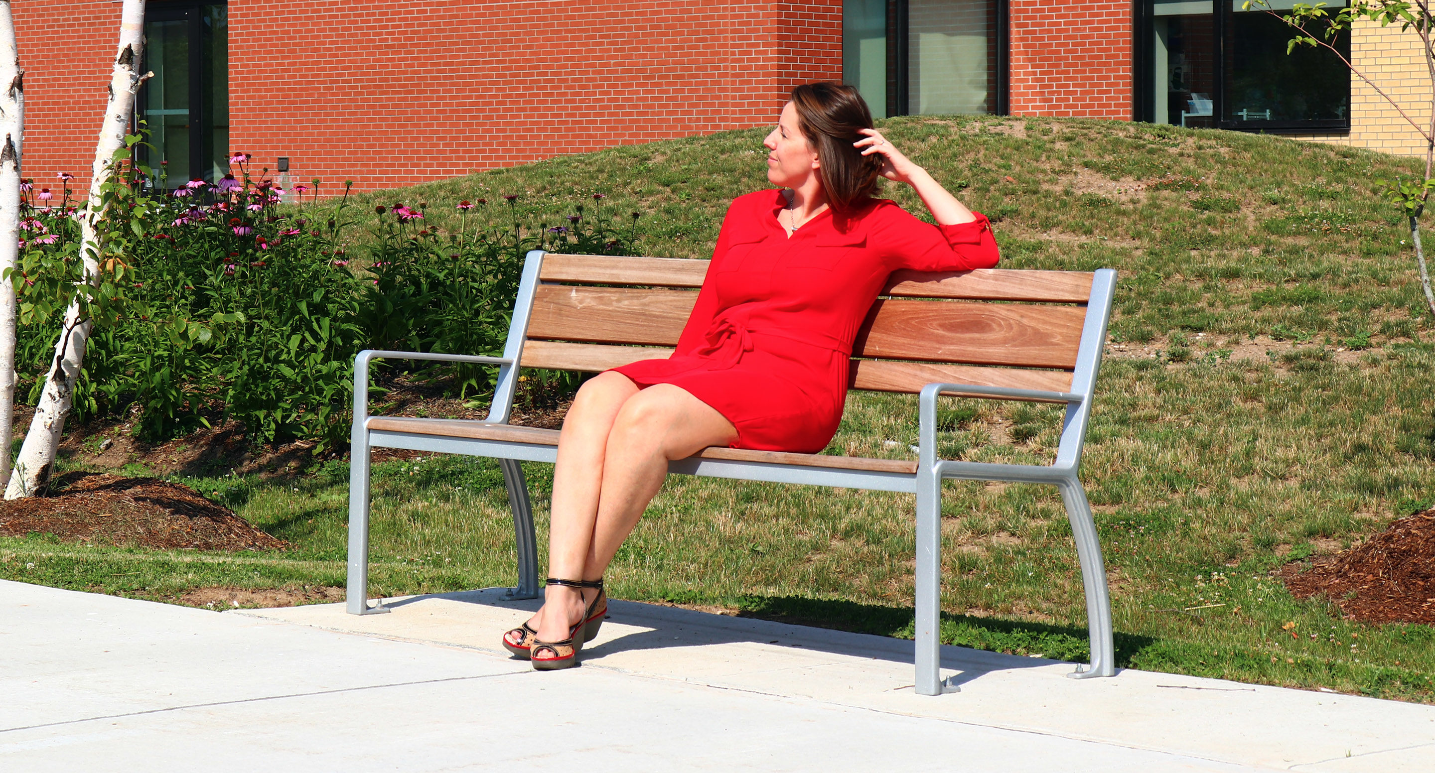 maglin_mbe-0970-backed-benches-1