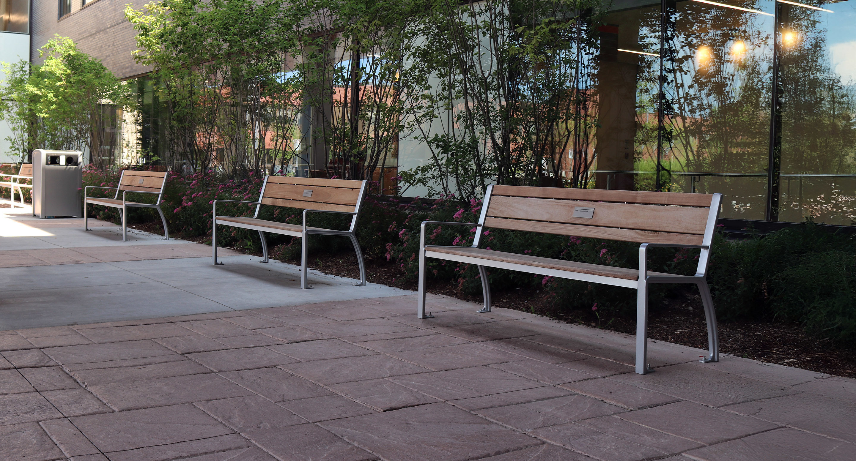 maglin_mbe-0970-backed-benches-2