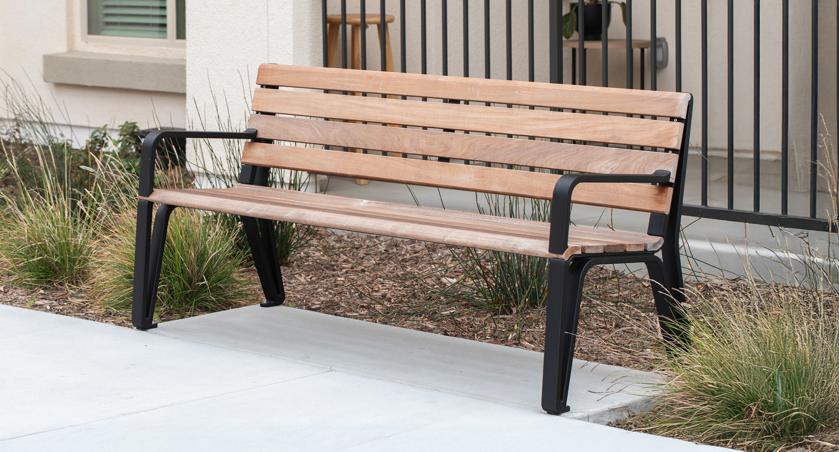 maglin_mbe-2300-backed-benches-3