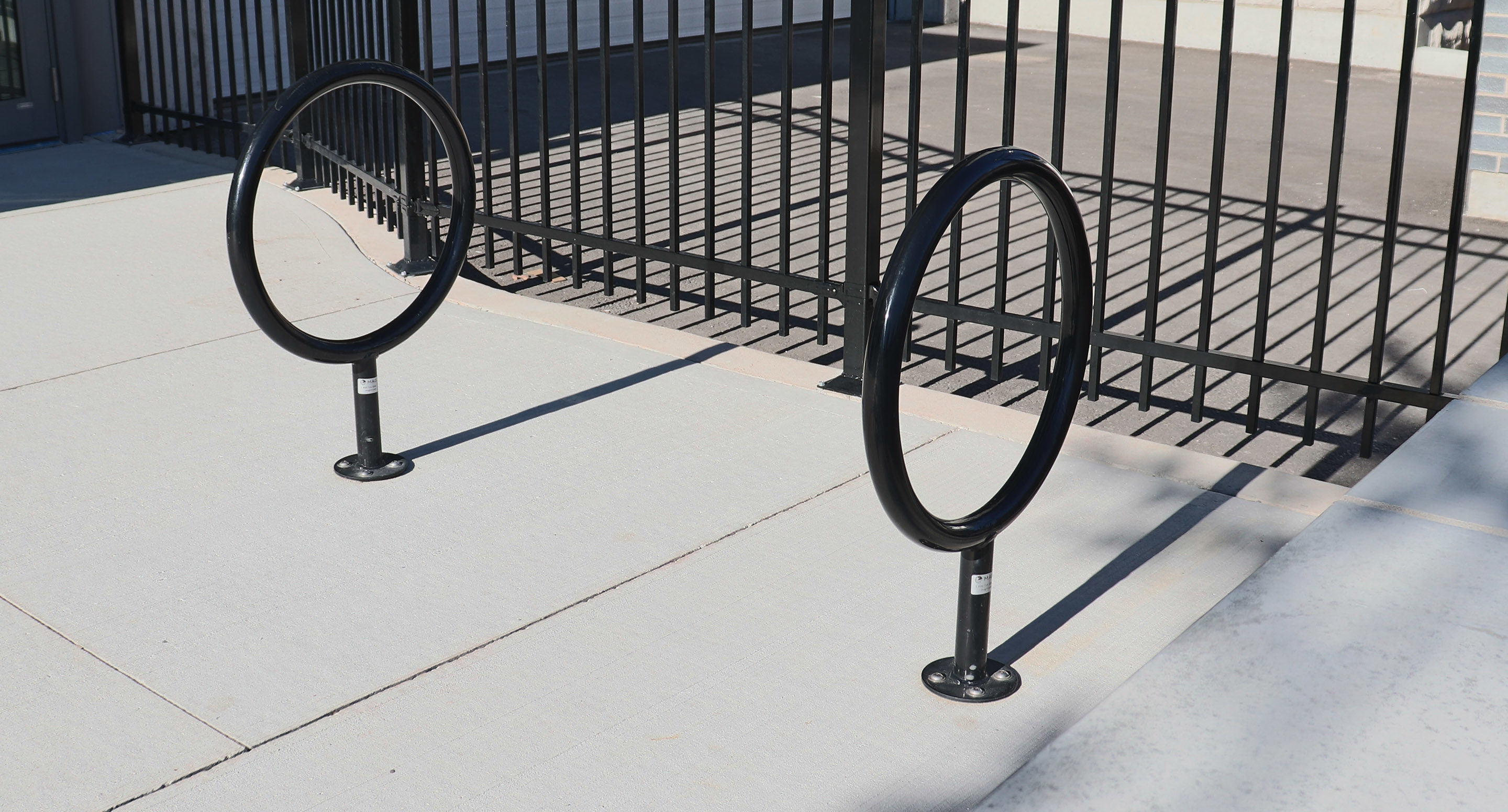 maglin_mbr-0150-bike-racks-2