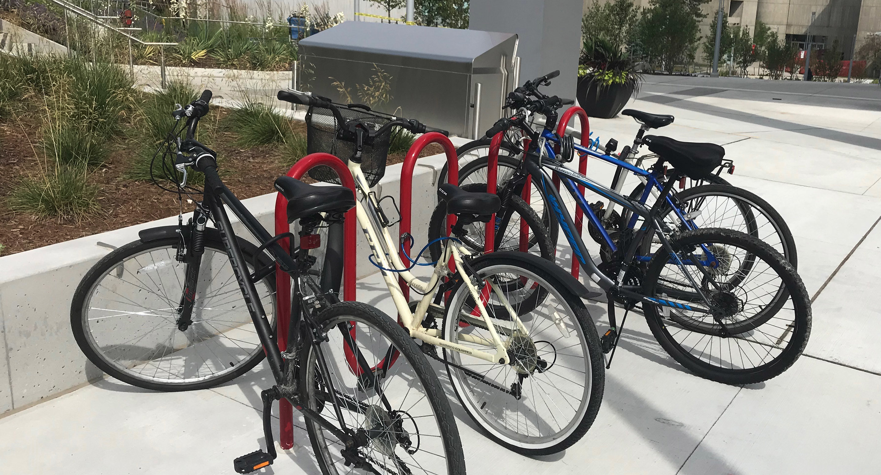 maglin_mbr-0400-bike-racks-1