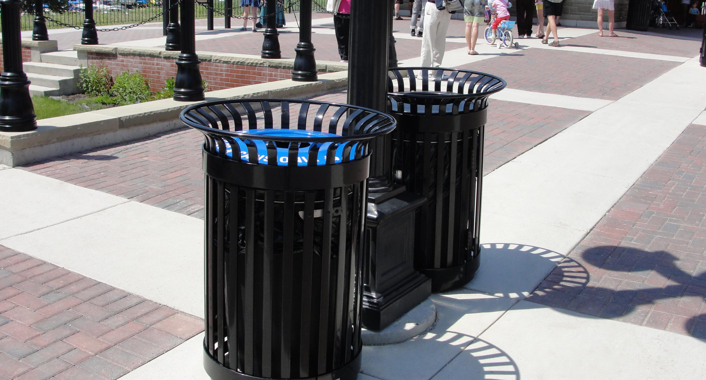 maglin_mrr-0200-recycle-receptacles-3