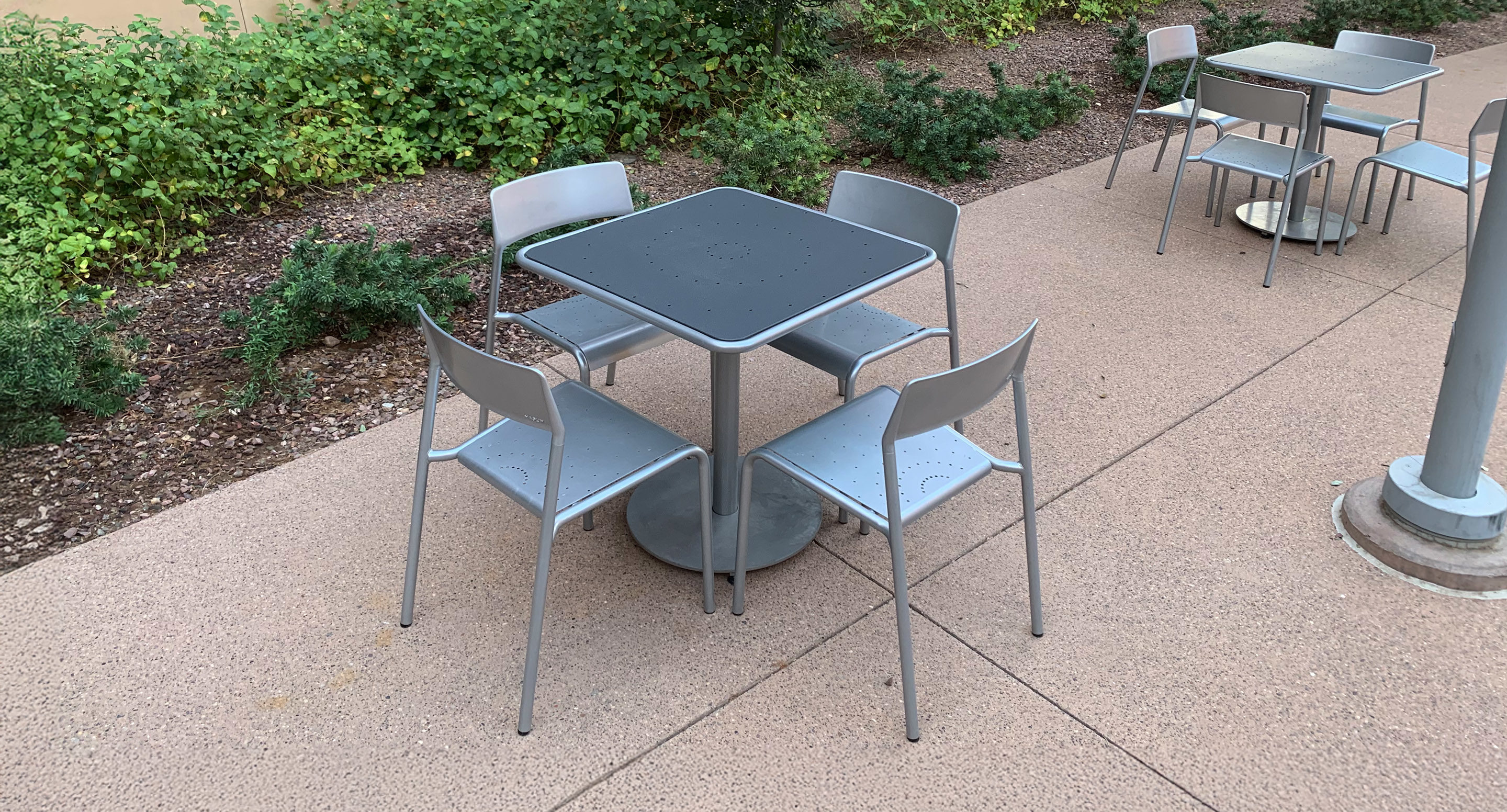 maglin_mtb-1700-foro-dining-tables-5