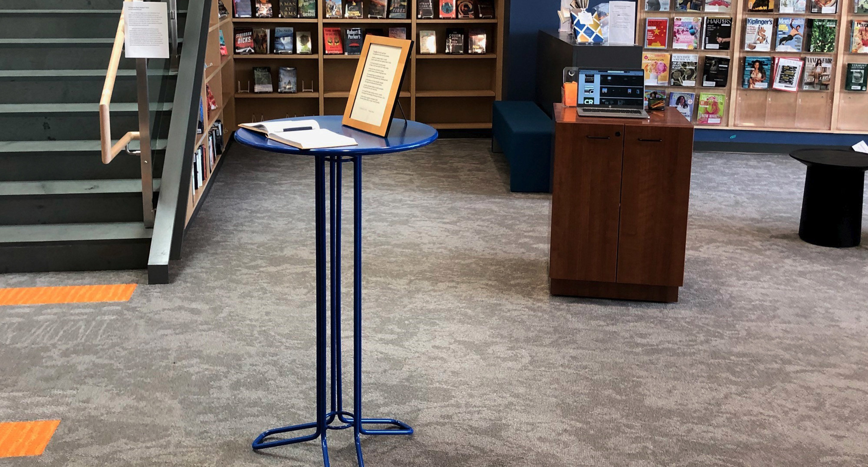 maglin_mtb-2000-kontur-bar-height-table-1