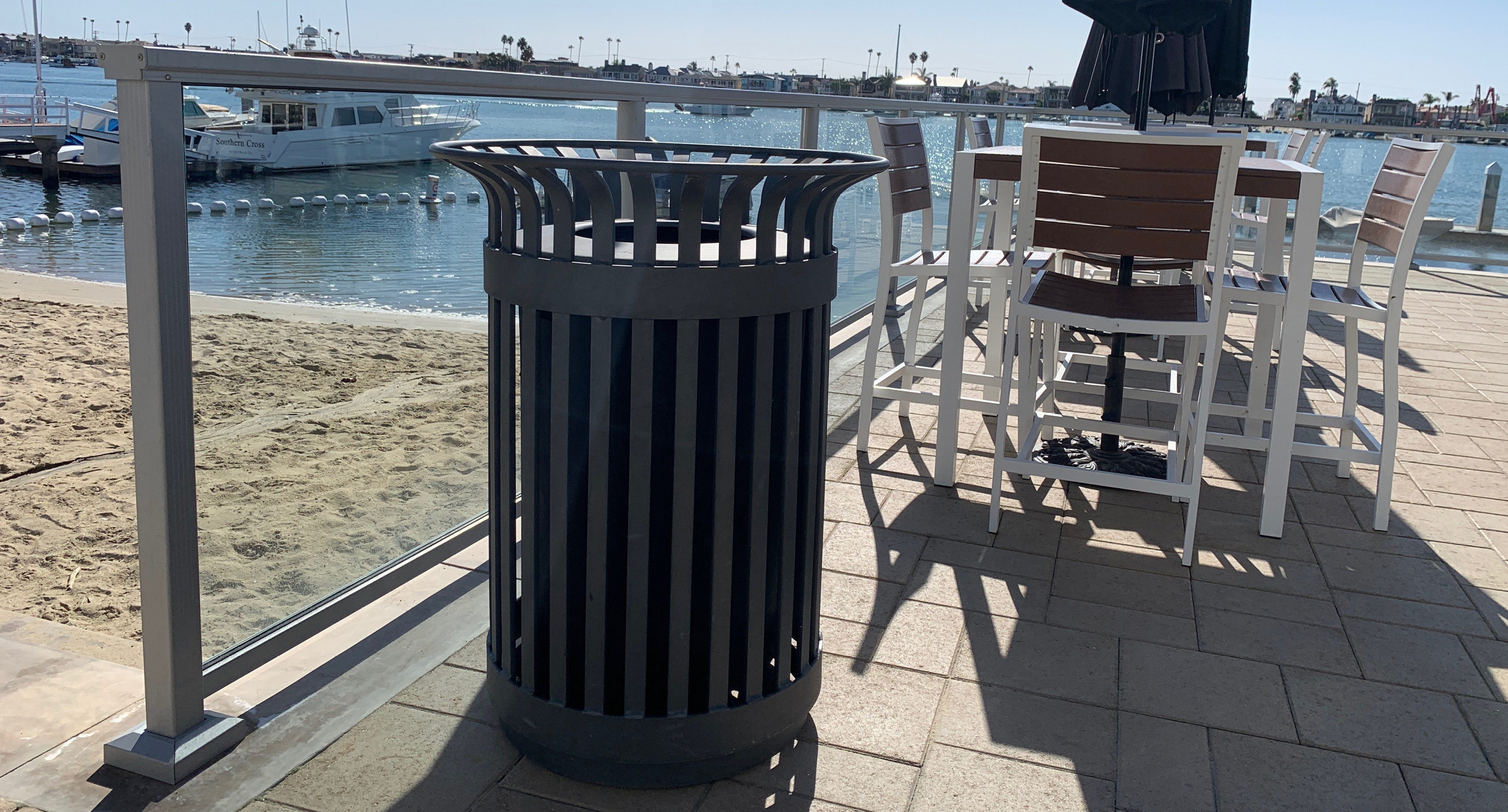 maglin_mtr-0200-trash-receptacles-0611