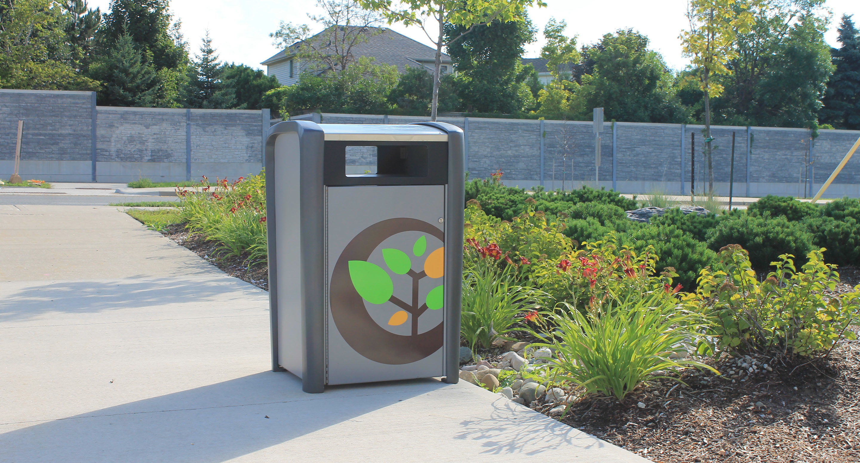 maglin_mtr-1400-trash-receptacles-3-0613b